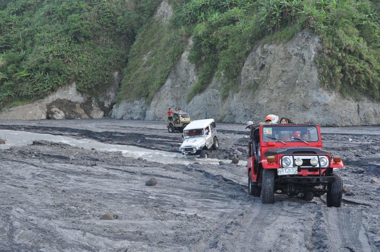Bognot Lodge : Alvin Bognot Mt Pinatubo Guesthouse And Tours Santa Juliana Exterior foto