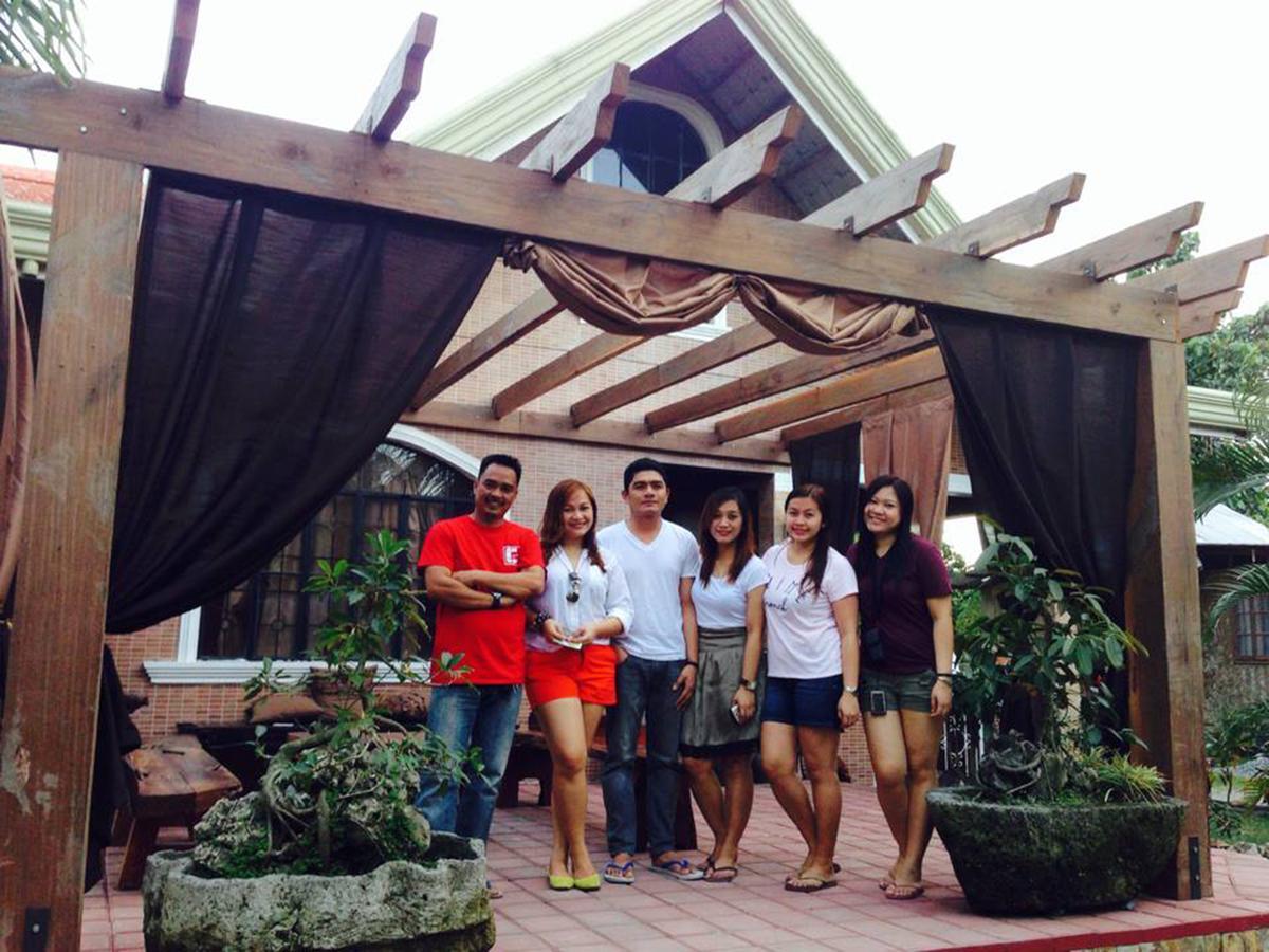 Bognot Lodge : Alvin Bognot Mt Pinatubo Guesthouse And Tours Santa Juliana Quarto foto